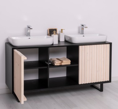 Mobila baie cu 2 usi, 2 lavoare si baterii sanitare- inclus in preti Slatted - Culoare Corp_P003 - Culoare Usi_P095 - DUBLU CO de la Rustic Butique PS759 - Culoare Corp_P003 - Culoare Usi_P095 - DUBLU COLOR