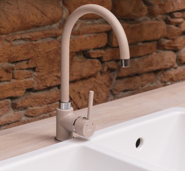 Bucatarie rustica cu blat din stejar, lavoar si baterii sanitare inclus in pret - Culoare Top_P035 - Culoare Corp_P071 - PERIAT  de la Rustic Butique OUTSET4 - Culoare Top_P035 - Culoare Corp_P071 - DUBLU COLOR