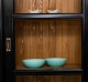Bufet cu vitrina, 6 usi glisante, 3 sertare cu sine - Culoare Ext._P150 / Culoare Int._P001 - DUBLU COLOR de la Rustic Butique OUTPS727BAS+SUP - Culoare Ext._P150 / Culoare Int._P001 - DUBLU COLOR