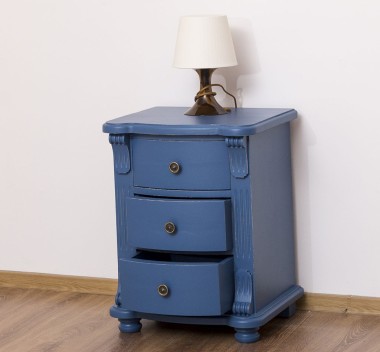 Noptiera cu 3 sertare curbate de la Rustic Butique PS45 - Culoare_P045A - VOPSIT ANTICHIZAT