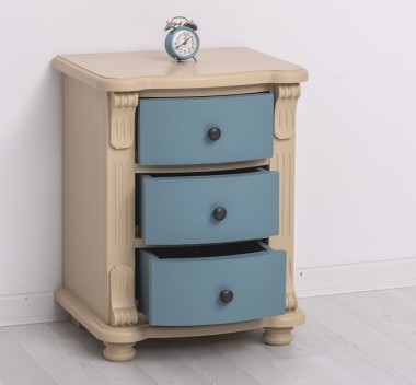 Noptiera cu 3 sertare curbate de la Rustic Butique PS37 - Culoare Corp_P032 - Culoare Sertare_P008 - DUBLU COLOR