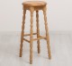 Scaun de bar cu picioare strunjite, din stejar - Culoare_P061 - LACUIT de la Rustic Butique OUTOPS655 - Culoare_P061 - LACUIT