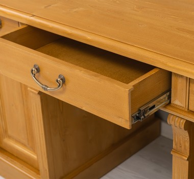 Birou cu 2 usi si 3 sertare, Colectia Directoire de la Rustic Butique PS115 - Culoare_P082 - LACUIT & VOPSIT