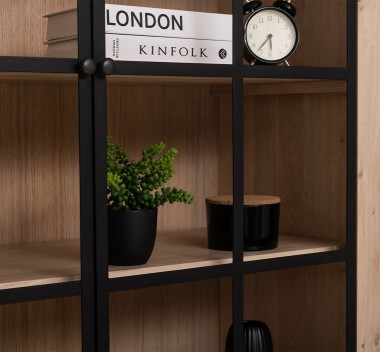 Vitrina eleganta din stejar, cu 2 usi BAS + 2 usi sticla SUP - Culoare_P035 - ULEIAT de la Rustic Butique OUTOPS798BAS+SUP - Culoare_P035 - ULEIAT