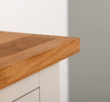 Dulap bucatarie cu 2 usi, 3 sertare, blat stejar de la Rustic Butique PS240 - Culoare Top_P089 - Culoare Ext._P024 / Culoare Int._P002 - TRIPLU COLOR