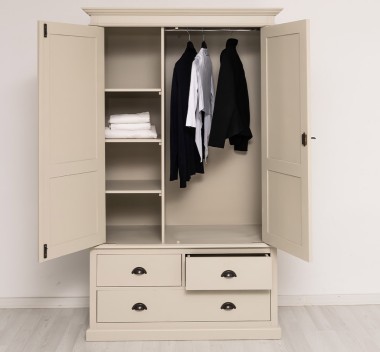 Dulap cu 2 usi si 3 sertare de la Rustic Butique PS127 - Culoare_P024A - VOPSIT ANTICHIZAT