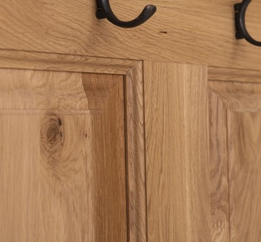 Cuier cu 2 usi stejar de la Rustic Butique OPS366 - Culoare_P061 - LACUIT